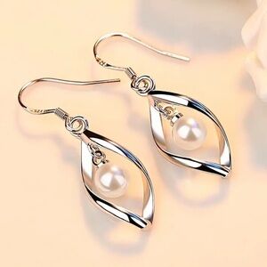 Stunning Pearl Drop Earrings - Fashion Earrings for Women - Silvery Plated